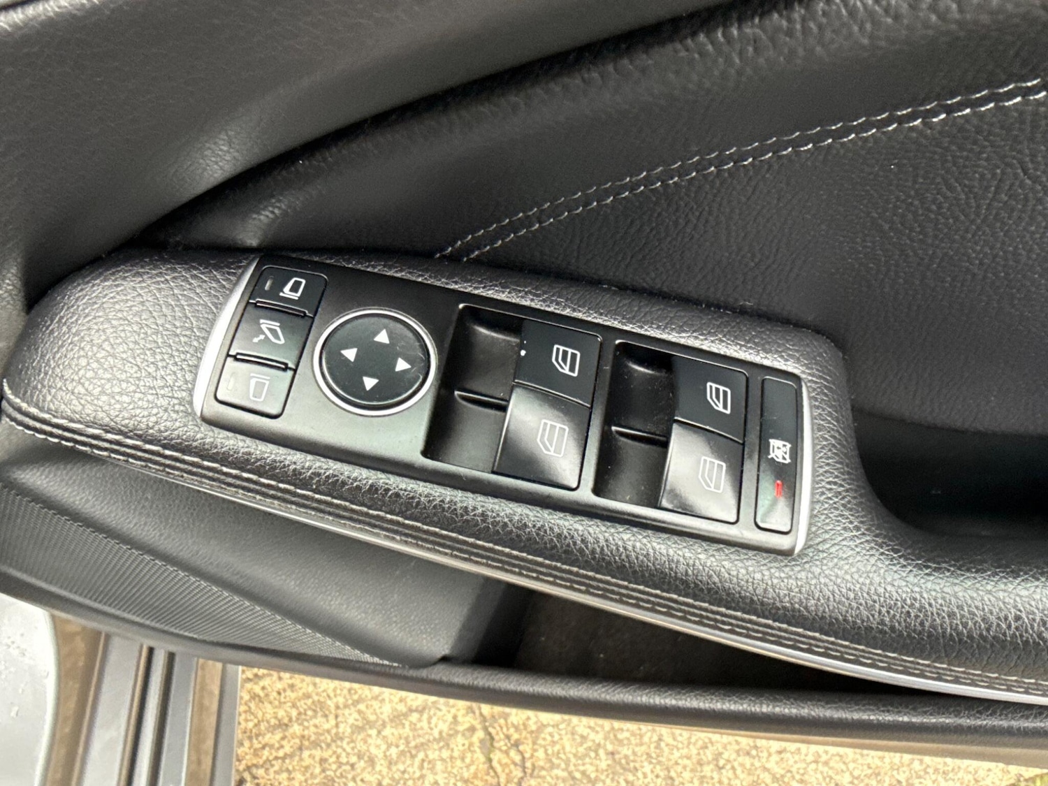 Used Mercedes-Benz A-Class 2015 for sale - 76839891: Photo 20