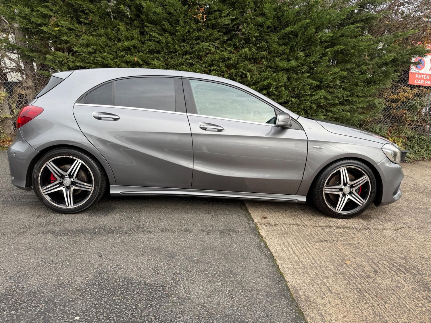 Used Mercedes-Benz A-Class 2015 for sale - 76839891: Photo 6