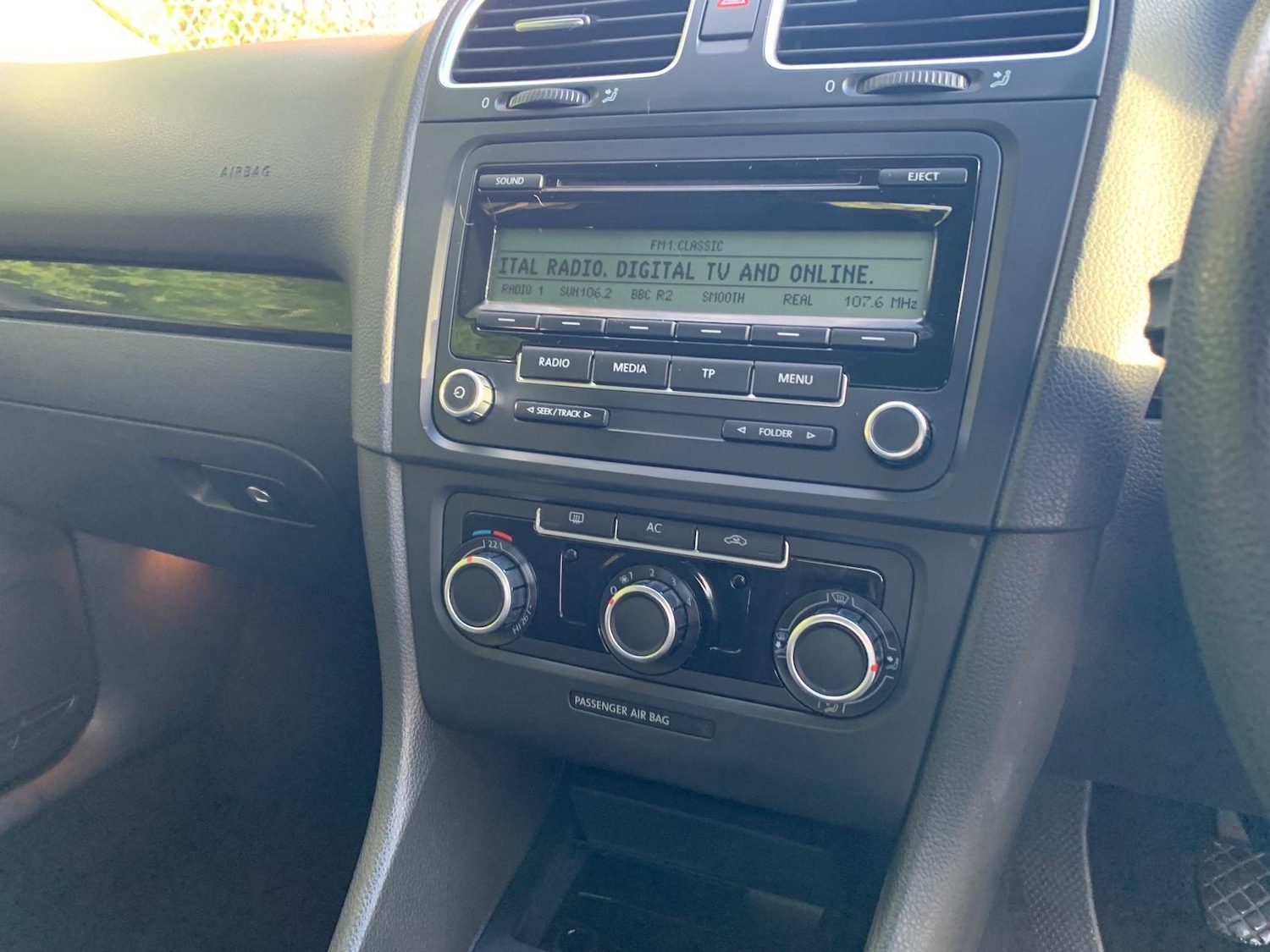 Used Volkswagen Golf 2010 for sale - 77060213: Photo 18