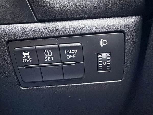 Used Mazda Mazda3 2014 for sale - 76226779: Photo 18