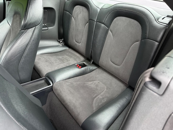 Used Audi TT 2010 for sale - 75033827: Photo 13