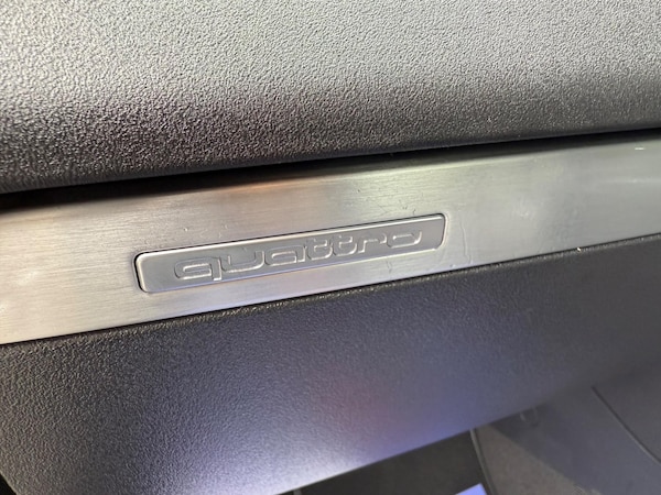 Used Audi TT 2010 for sale - 75033827: Photo 15