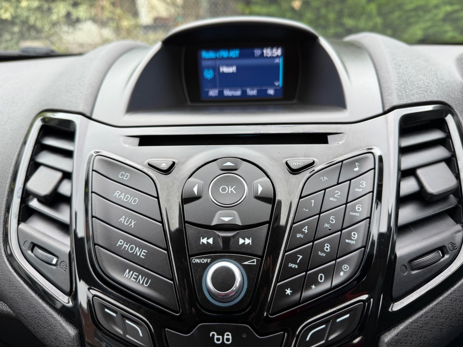 Used Ford Fiesta 2016 for sale - 76327122: Photo 26