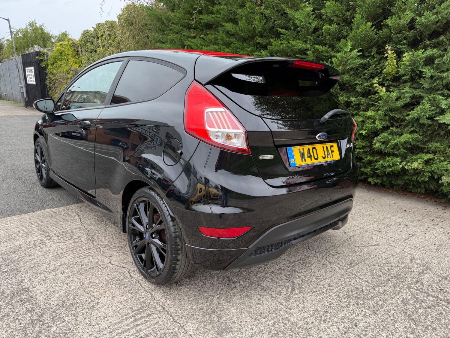 Used Ford Fiesta 2016 for sale - 76327122: Photo 4