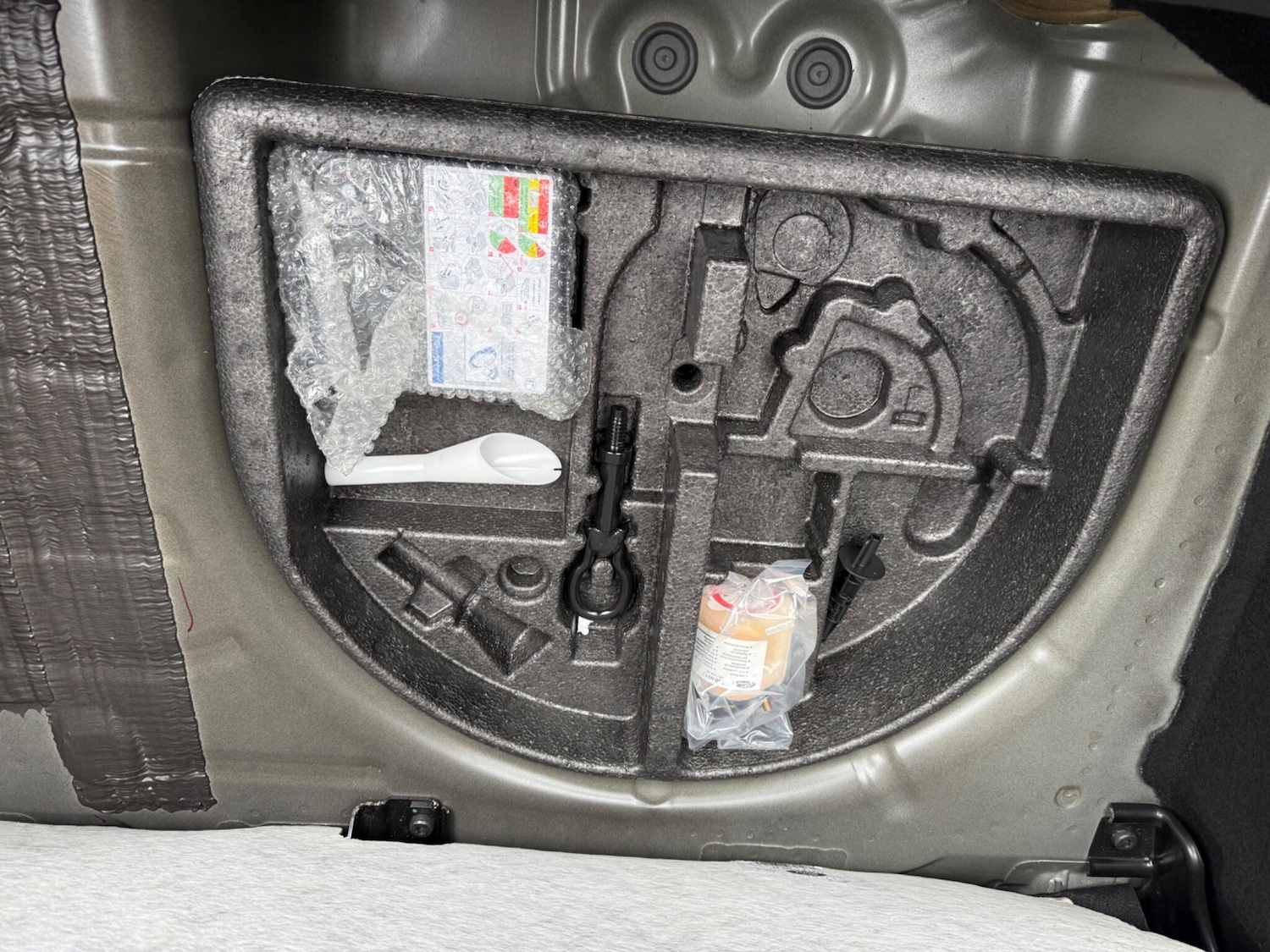 Used Ford Fiesta 2016 for sale - 76327122: Photo 42