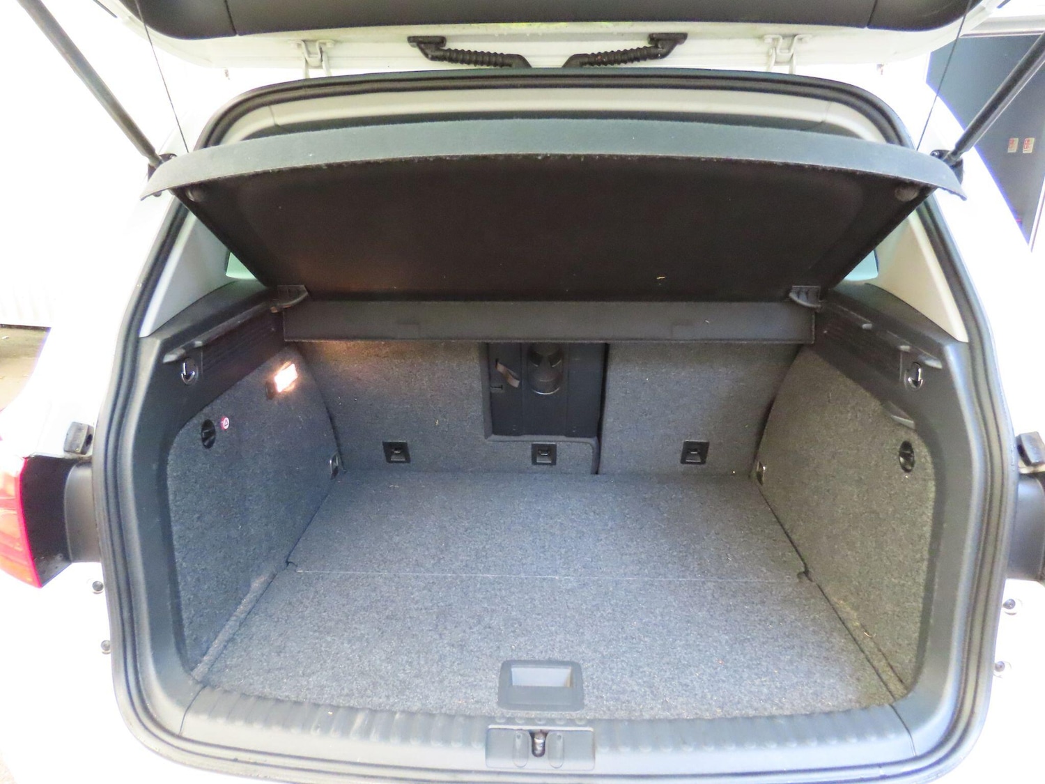 Used Volkswagen Tiguan 2016 for sale - 76422583: Photo 11