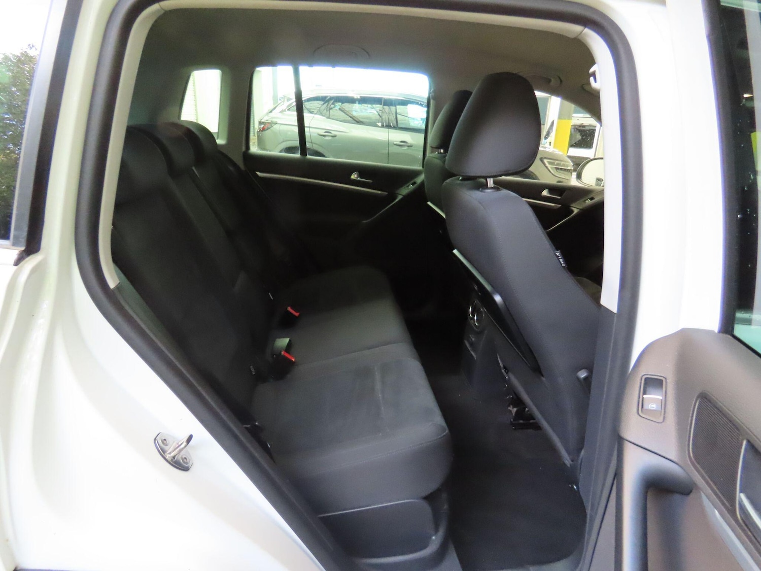 Used Volkswagen Tiguan 2016 for sale - 76422583: Photo 9