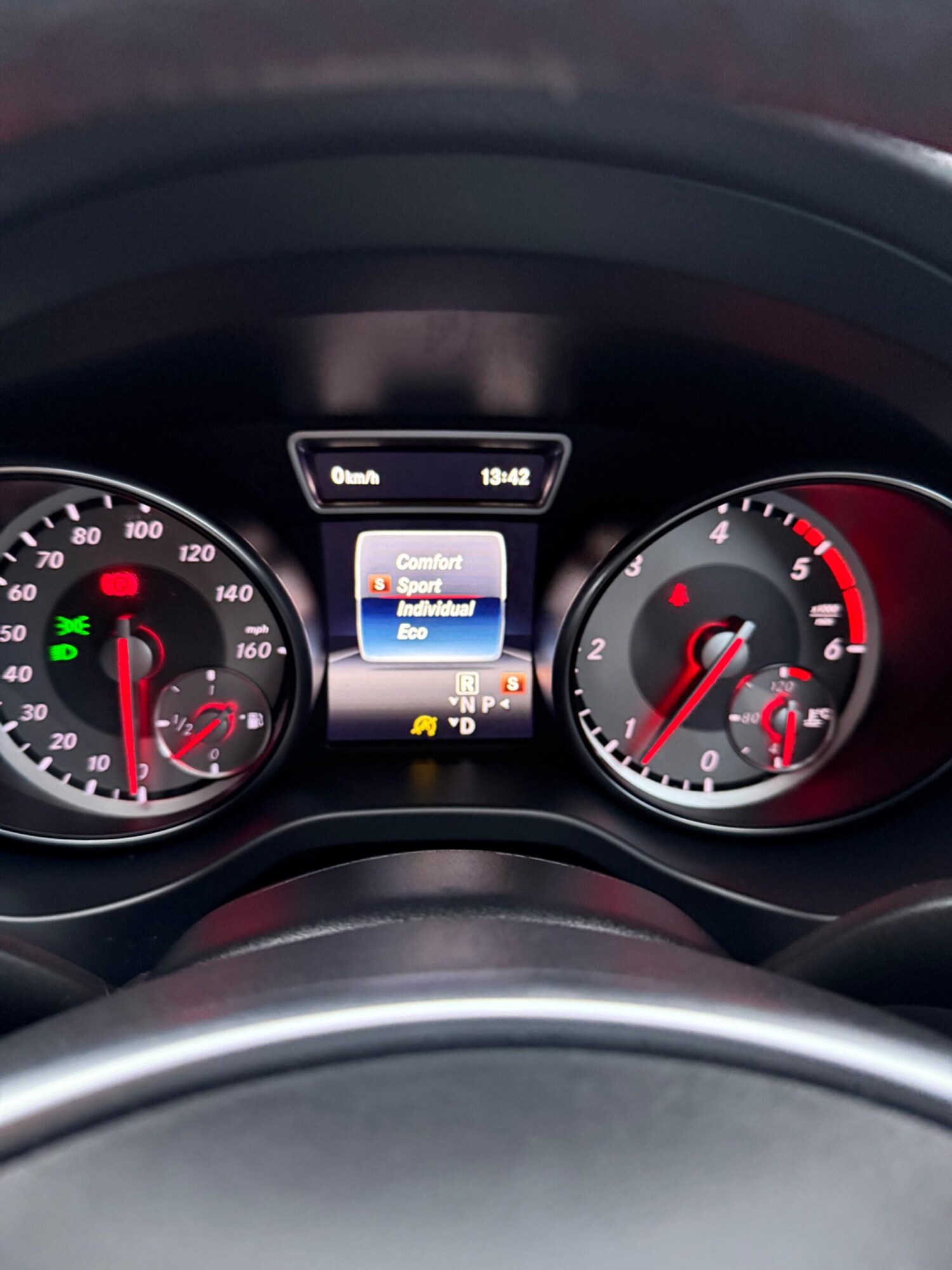 Used Mercedes-Benz GLA 2016 for sale - 76786602: Photo 36