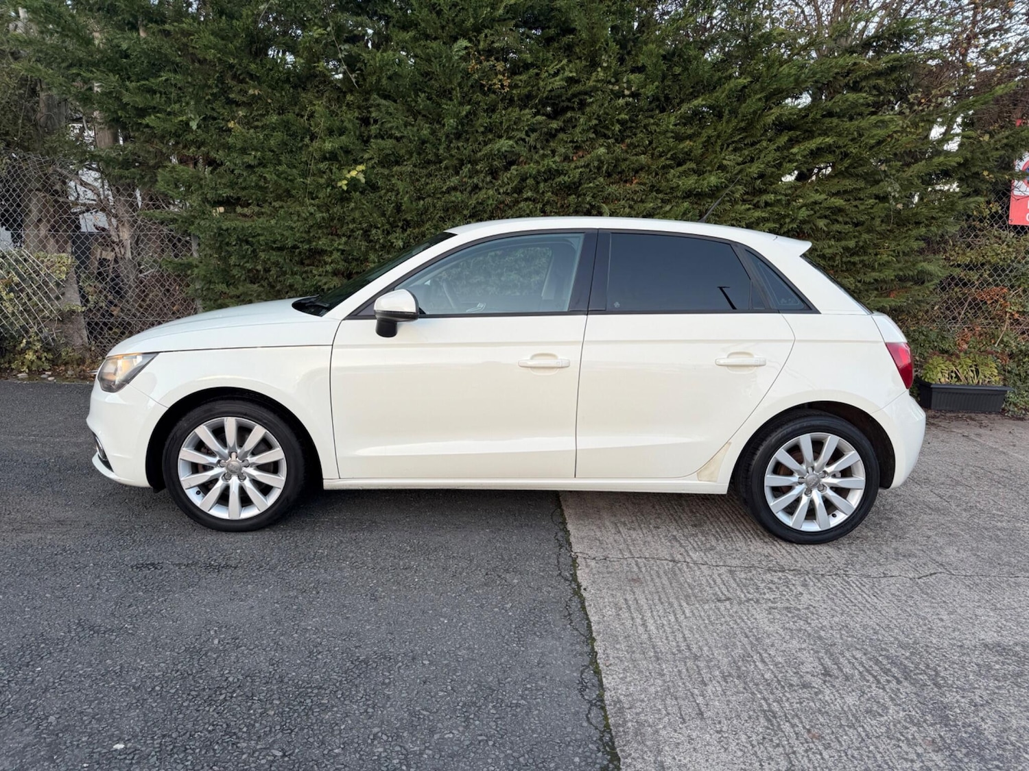 Used Audi A1 2012 for sale - 76671193: Photo 6