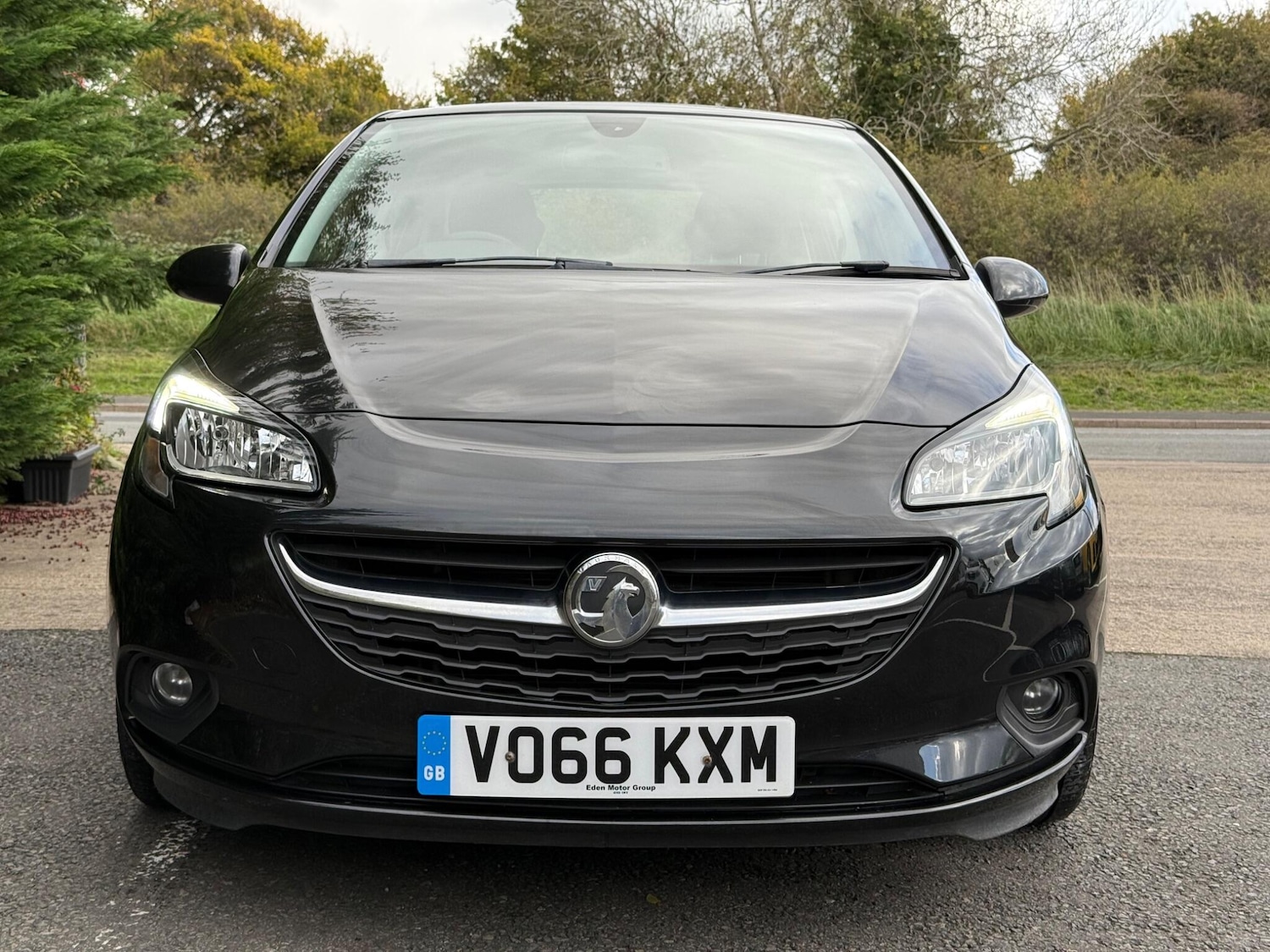 Used Vauxhall Corsa 2016 for sale - 76377851: Photo 2