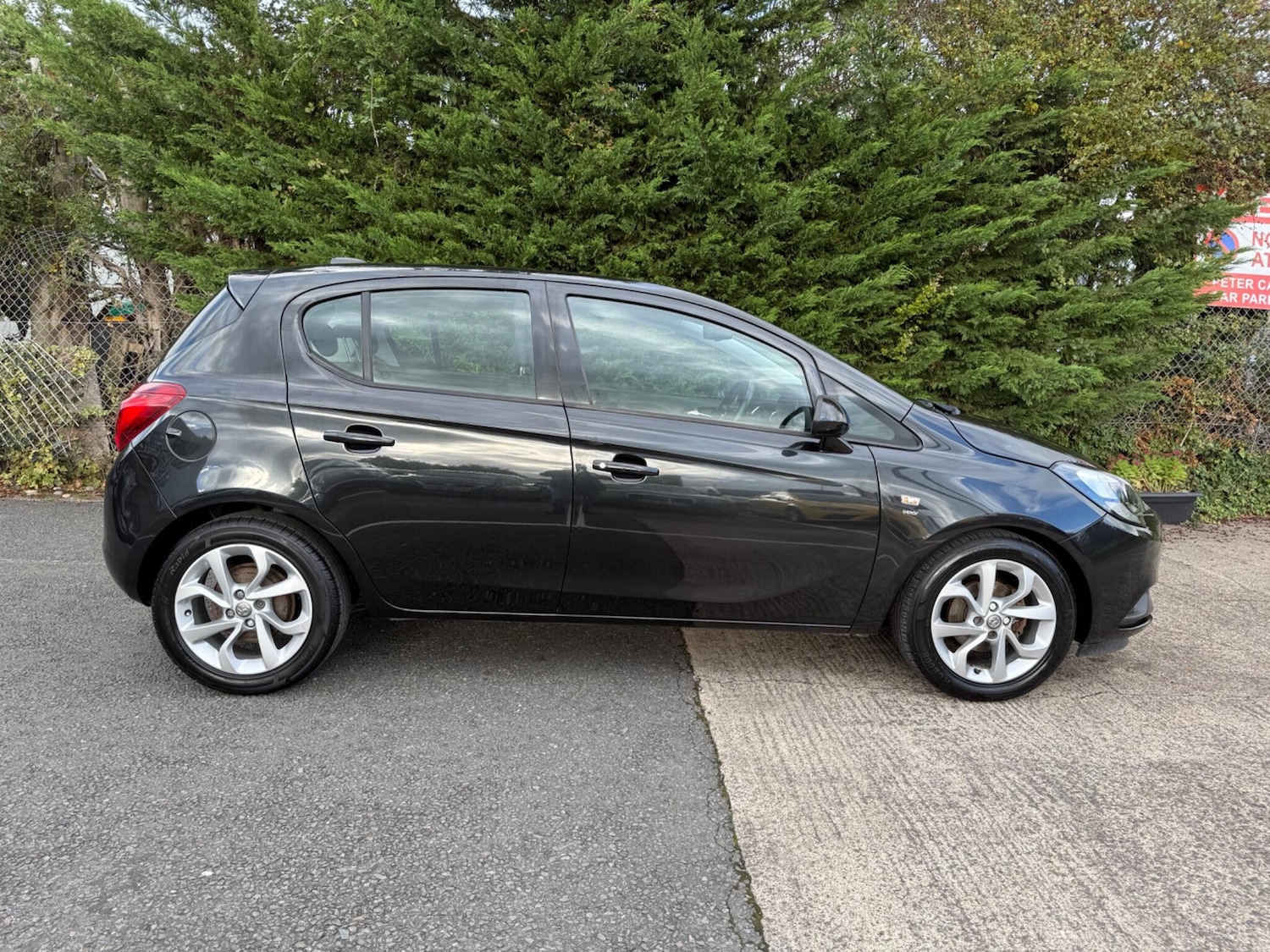 Used Vauxhall Corsa 2016 for sale - 76377851: Photo 8