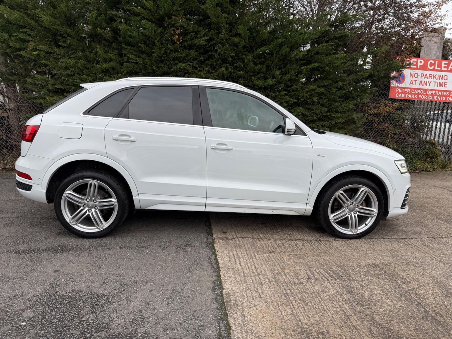 Used Audi Q3 2015 for sale - 76839664: Photo 10