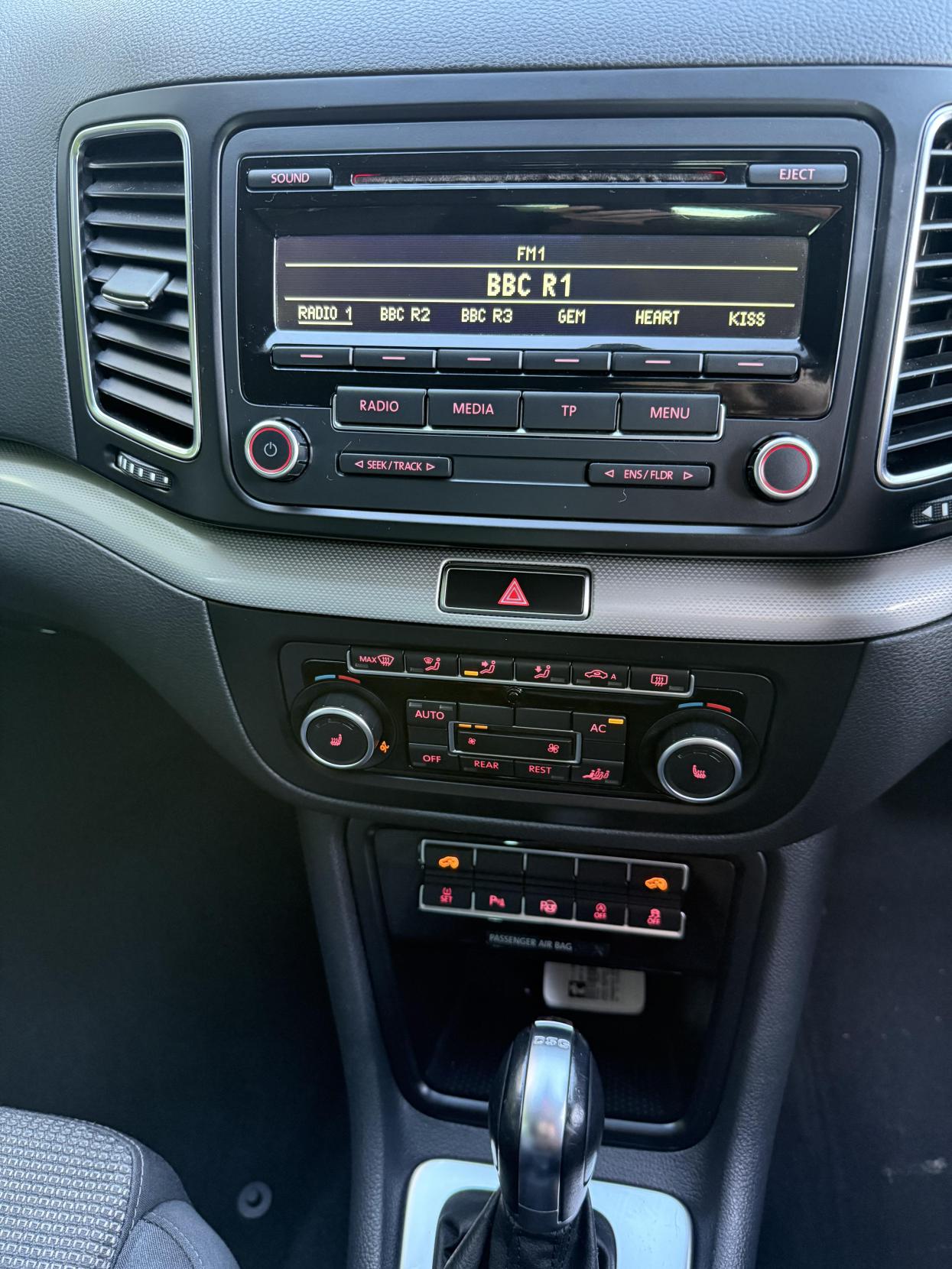 Used Volkswagen Sharan 2011 for sale - 77969064: Photo 23