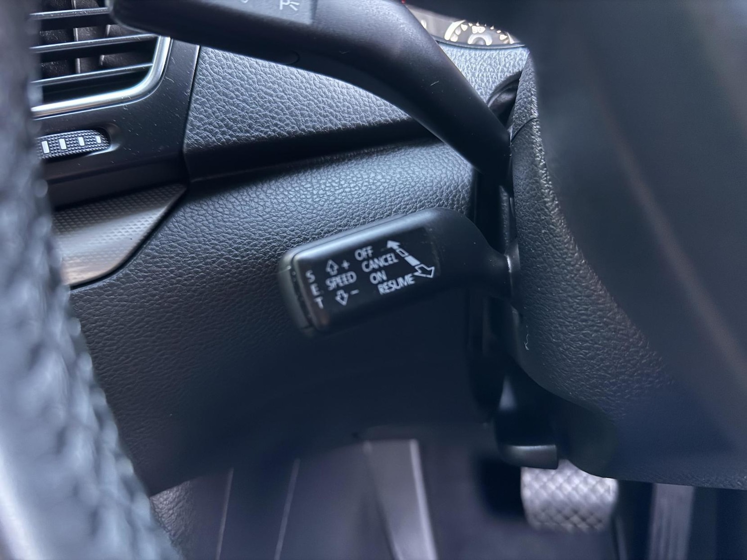 Used Volkswagen Sharan 2011 for sale - 77969064: Photo 28