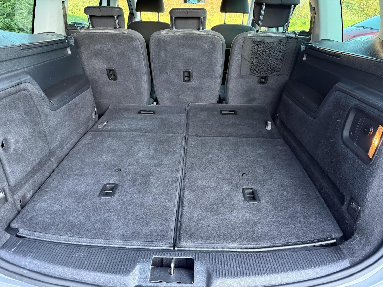 Used Volkswagen Sharan 2011 for sale - 77969064: Photo 32