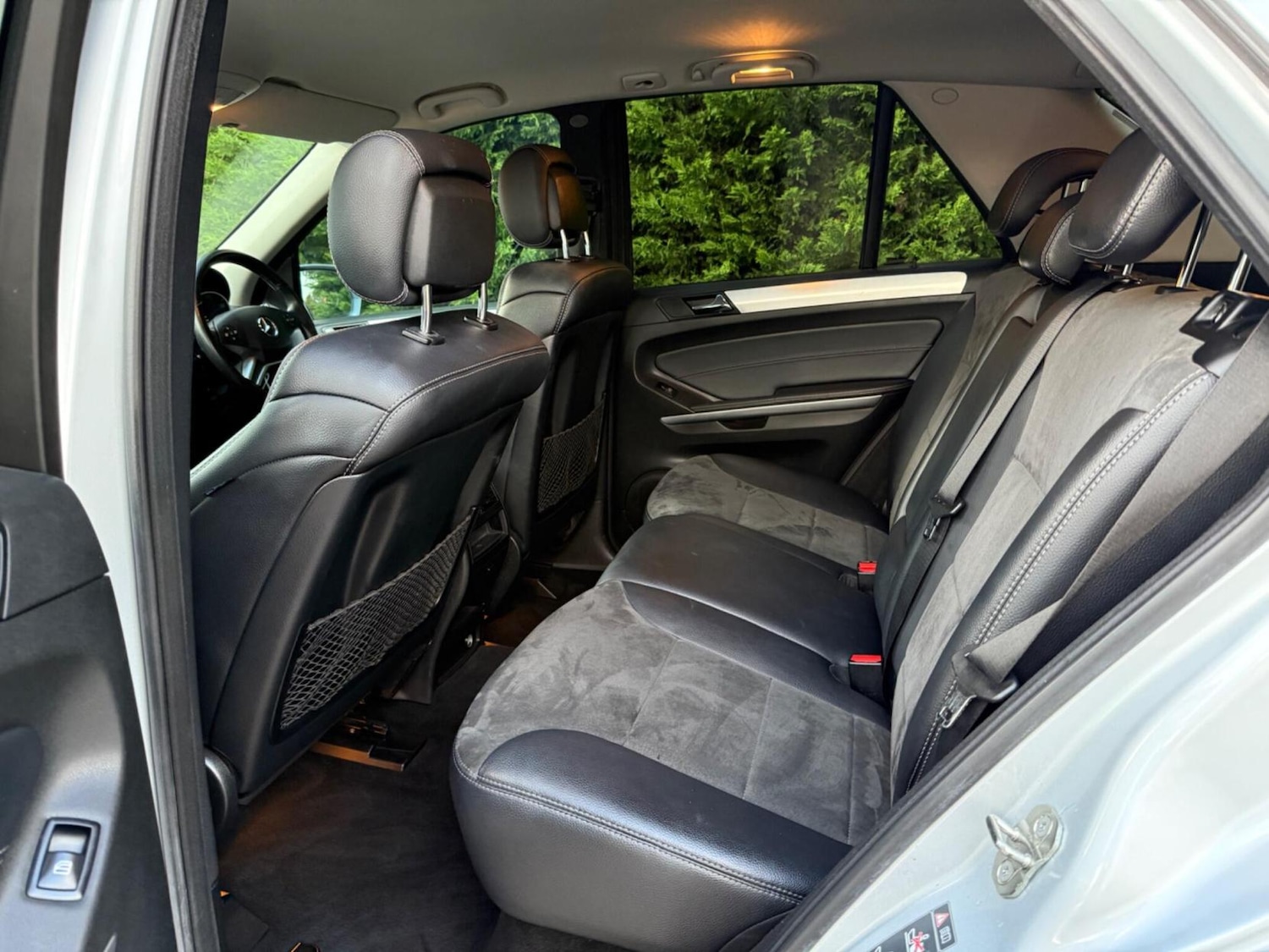 Used Mercedes-Benz M Class 2009 for sale - 77590434: Photo 34