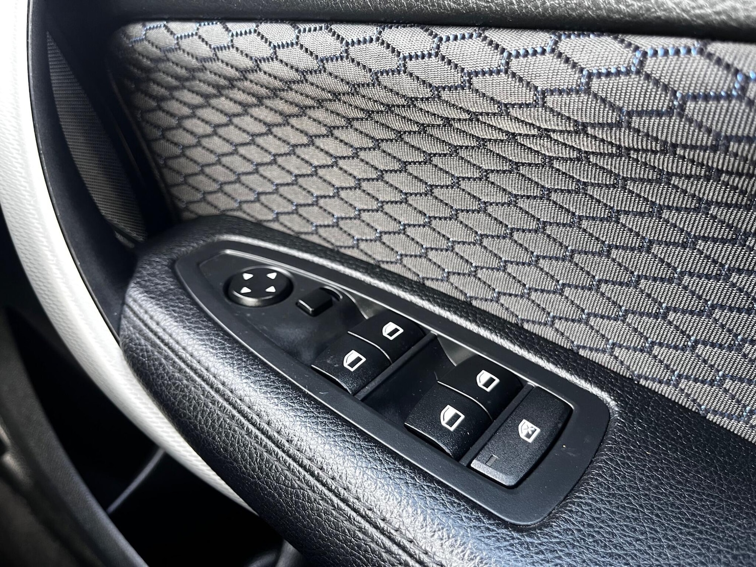 Used BMW 1 Series 2014 for sale - 76562310: Photo 25