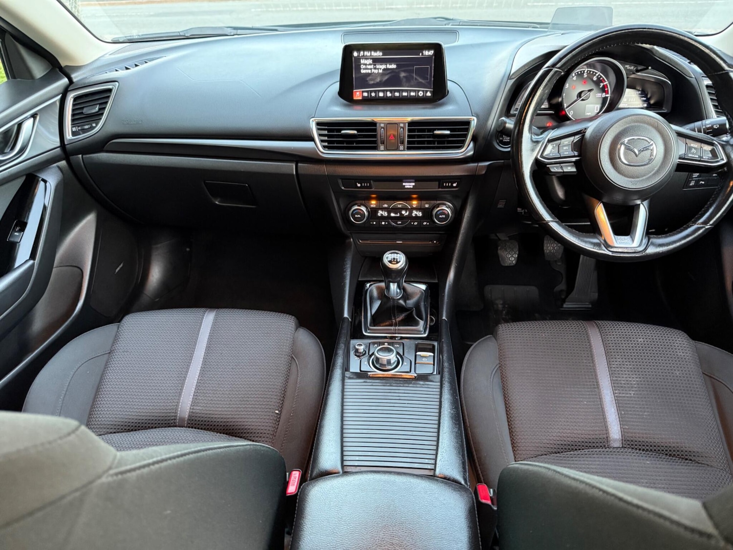 Used Mazda Mazda3 2017 for sale - 76071596: Photo 10
