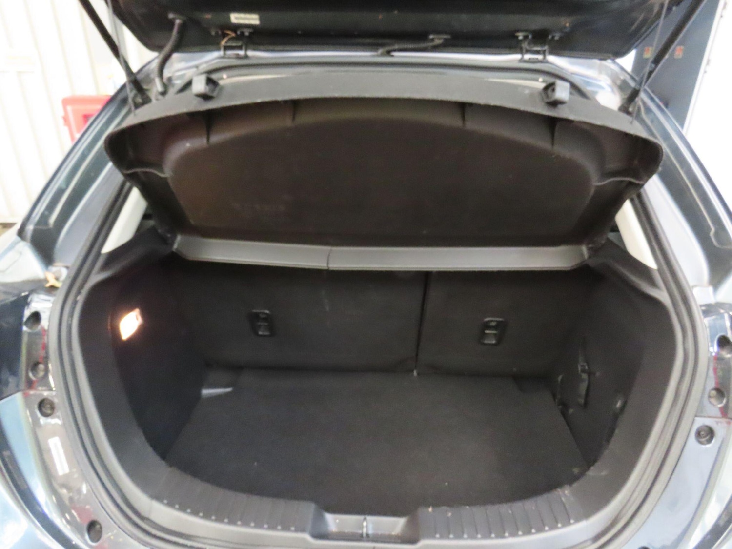 Used Mazda Mazda2 2016 for sale - 76422634: Photo 11