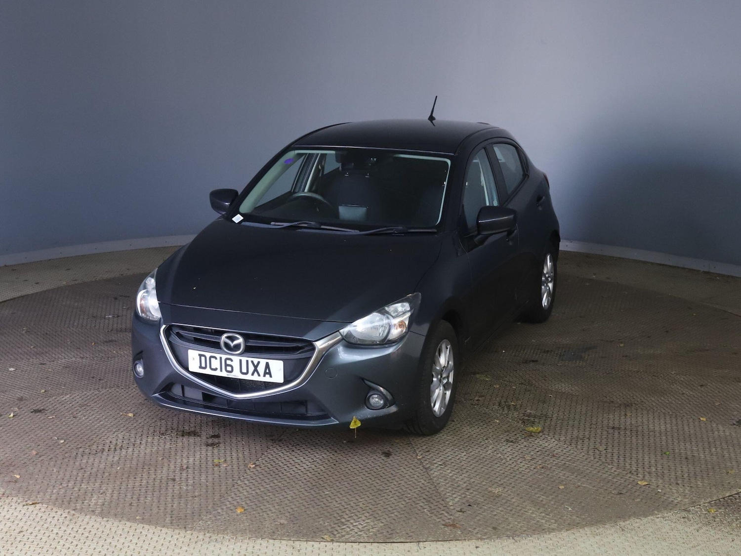 Used Mazda Mazda2 2016 for sale - 76422634: Photo 3