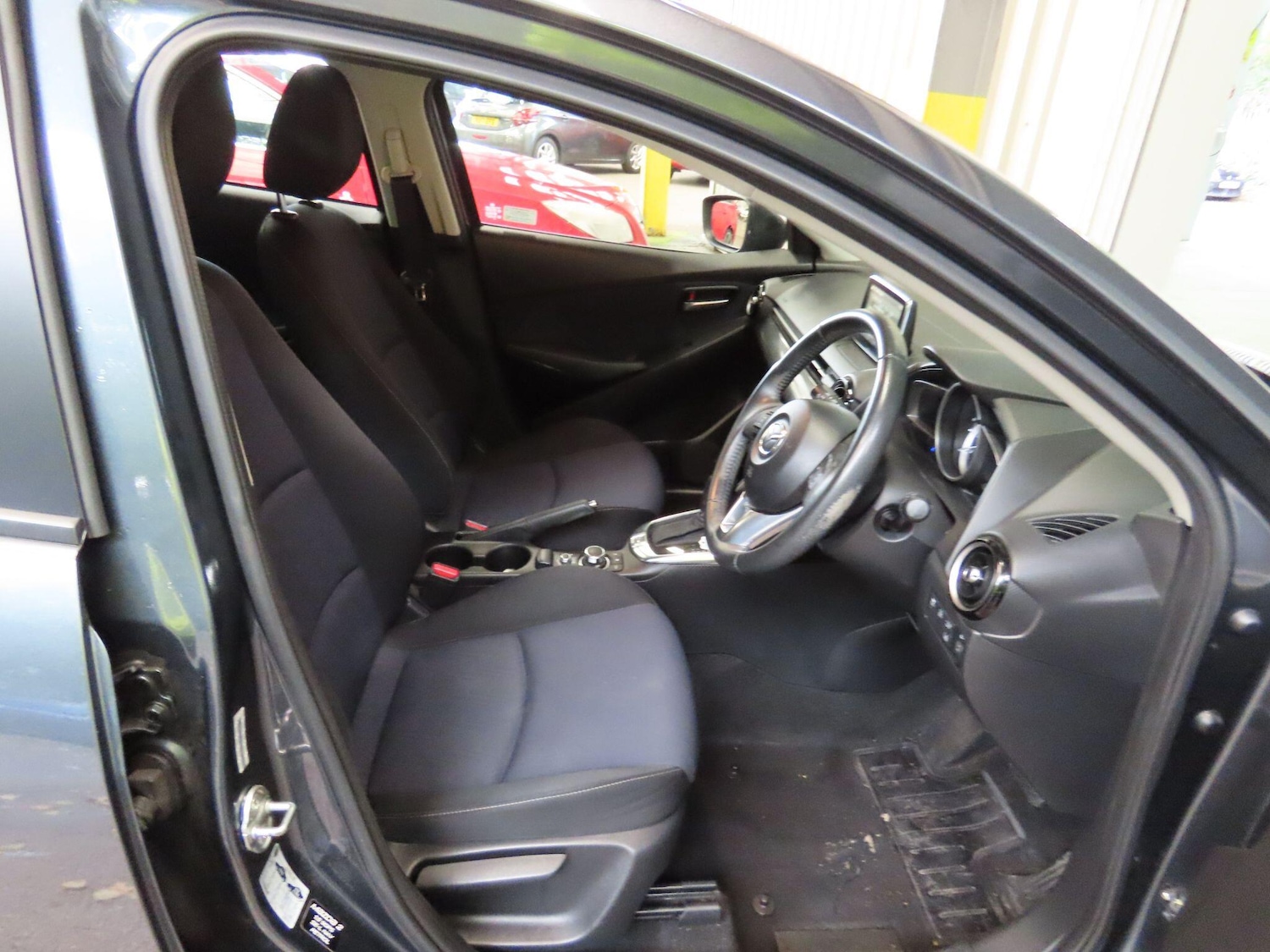 Used Mazda Mazda2 2016 for sale - 76422634: Photo 7