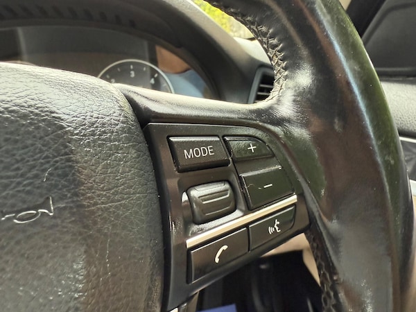 Used BMW 5 Series 2012 for sale - 74828744: Photo 18