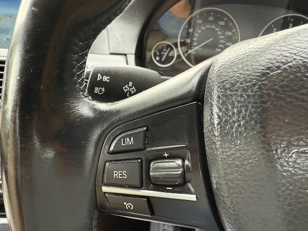 Used BMW 5 Series 2012 for sale - 74828744: Photo 19