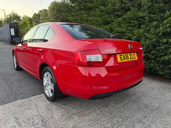 Used Skoda Octavia 2016 for sale - 76072227: Photo 4