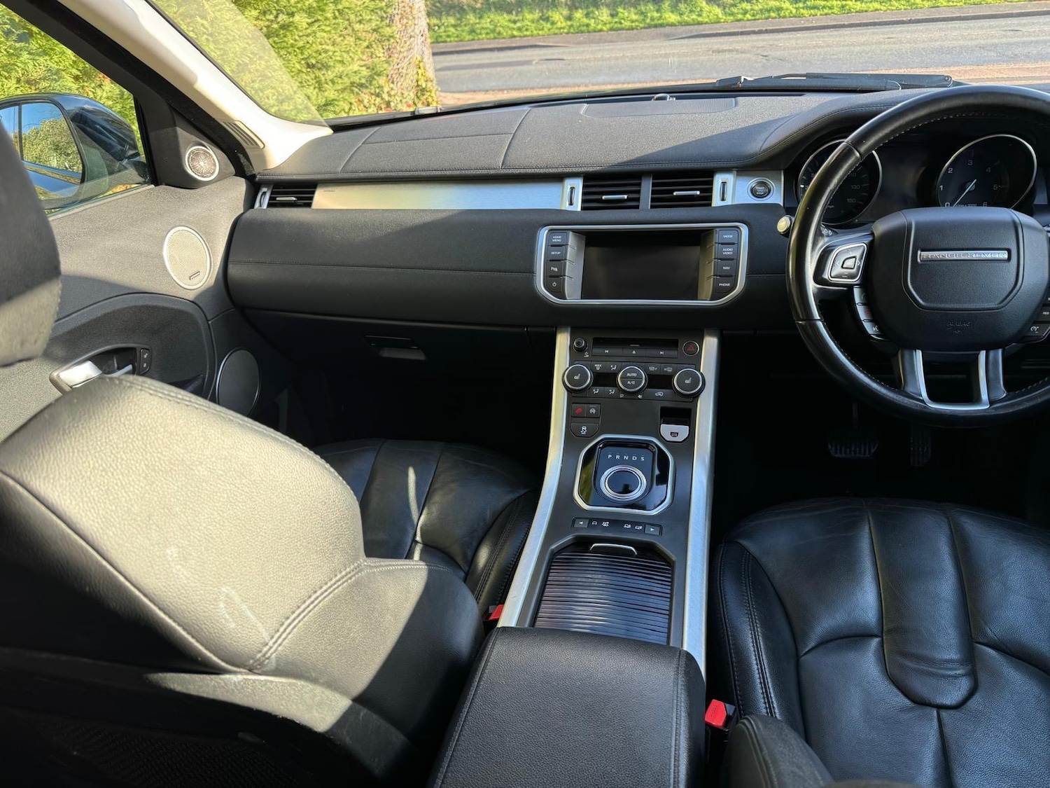 Used Land Rover Range Rover Evoque 2015 for sale - 77074240: Photo 12