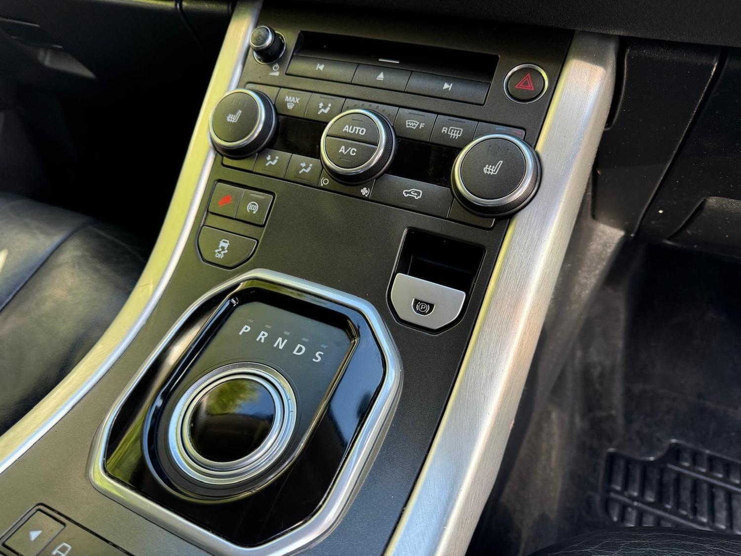 Used Land Rover Range Rover Evoque 2015 for sale - 77074240: Photo 17