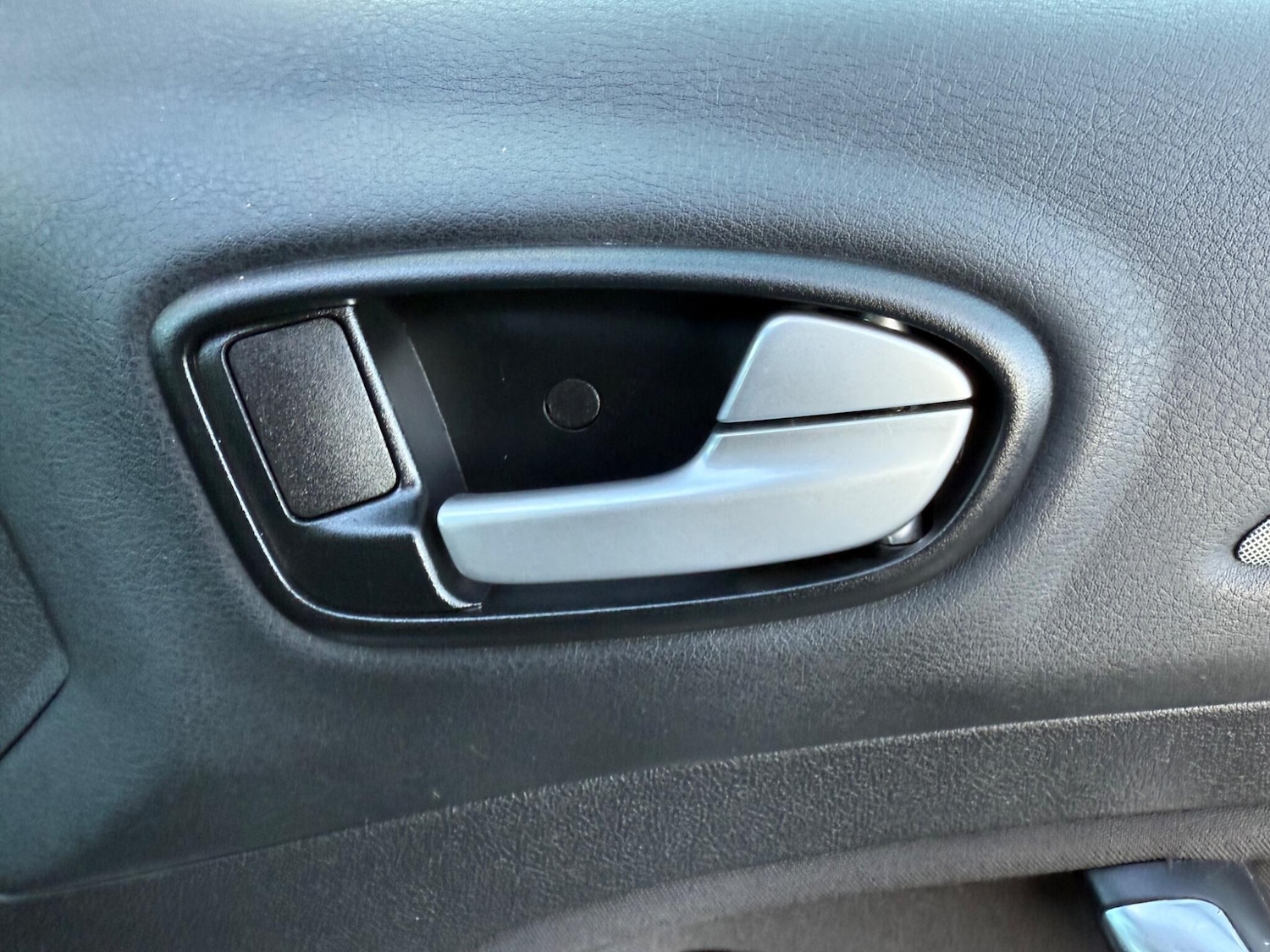 Used Ford Mondeo 2010 for sale - 76377675: Photo 22