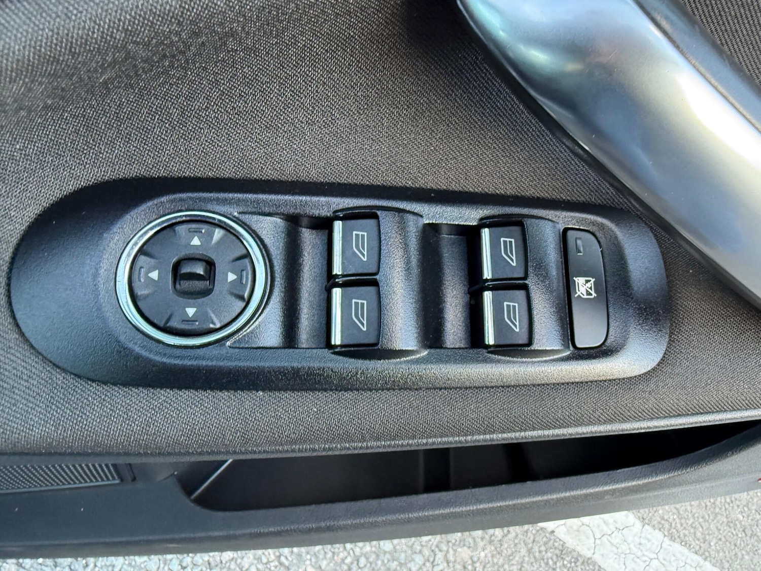 Used Ford Mondeo 2010 for sale - 76377675: Photo 25