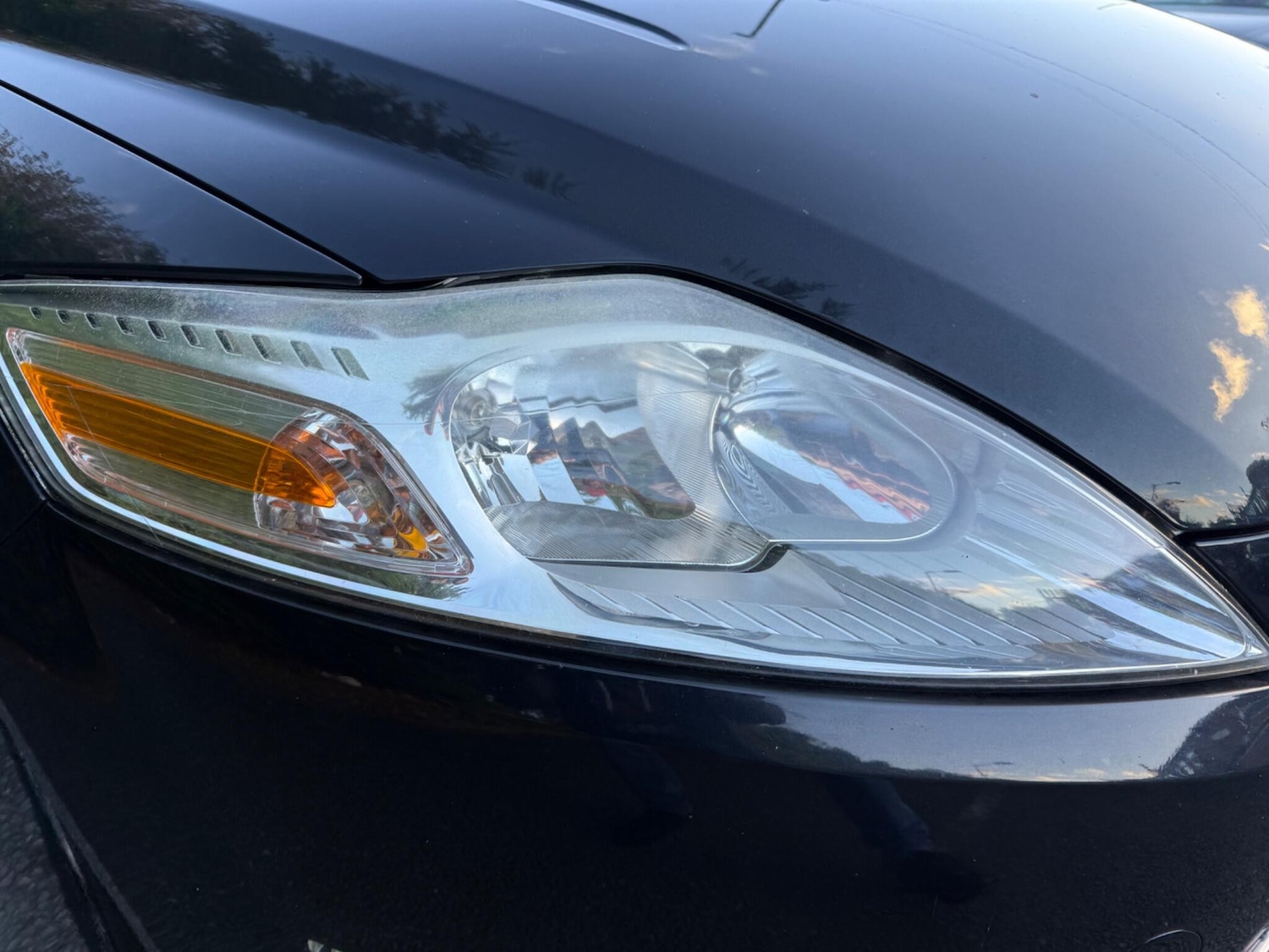 Used Ford Mondeo 2010 for sale - 76377675: Photo 38