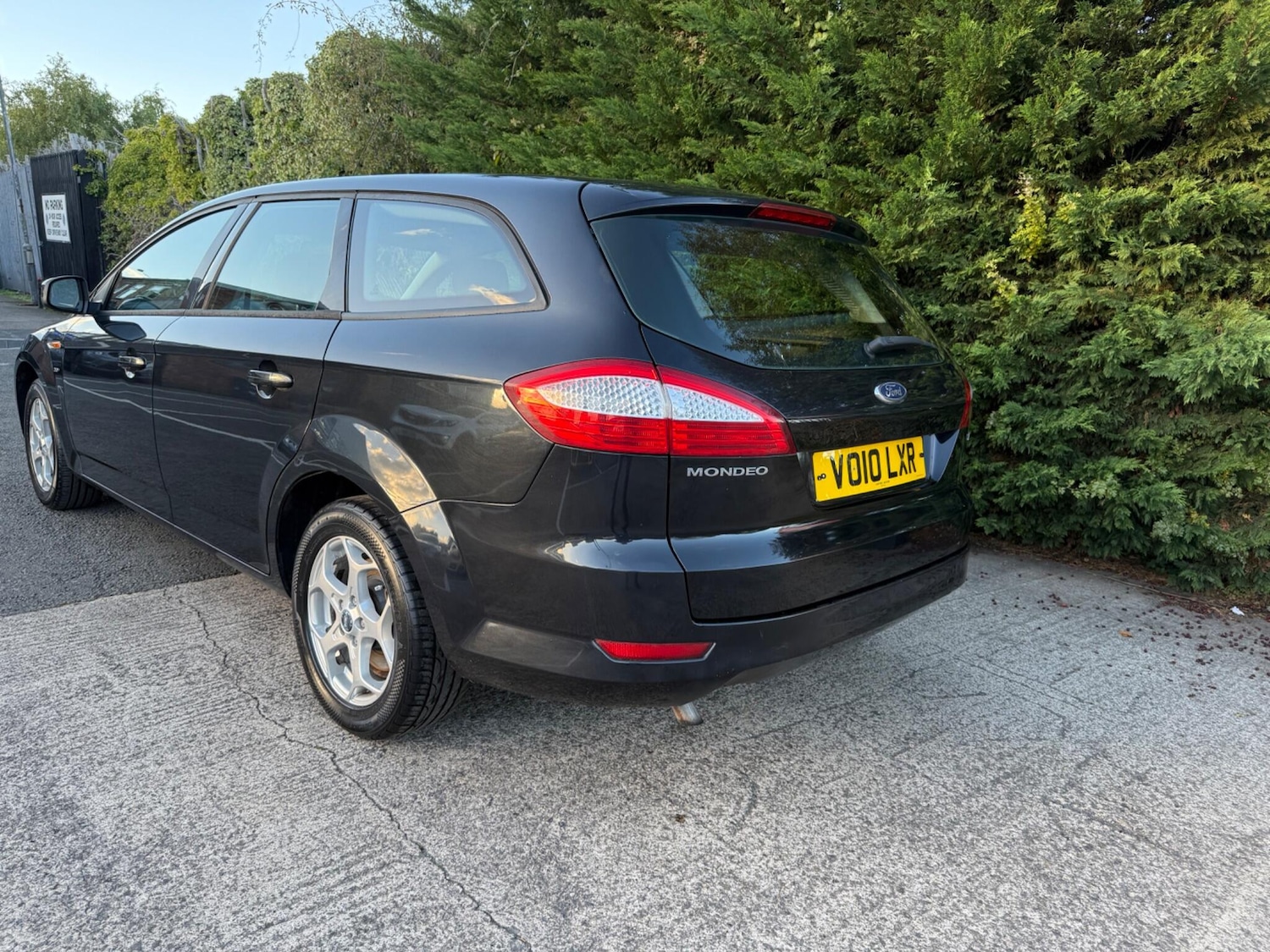 Used Ford Mondeo 2010 for sale - 76377675: Photo 4