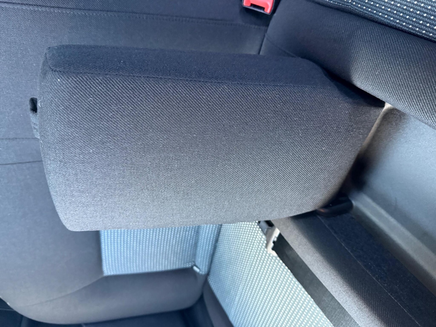 Used Ford Mondeo 2010 for sale - 76377675: Photo 41