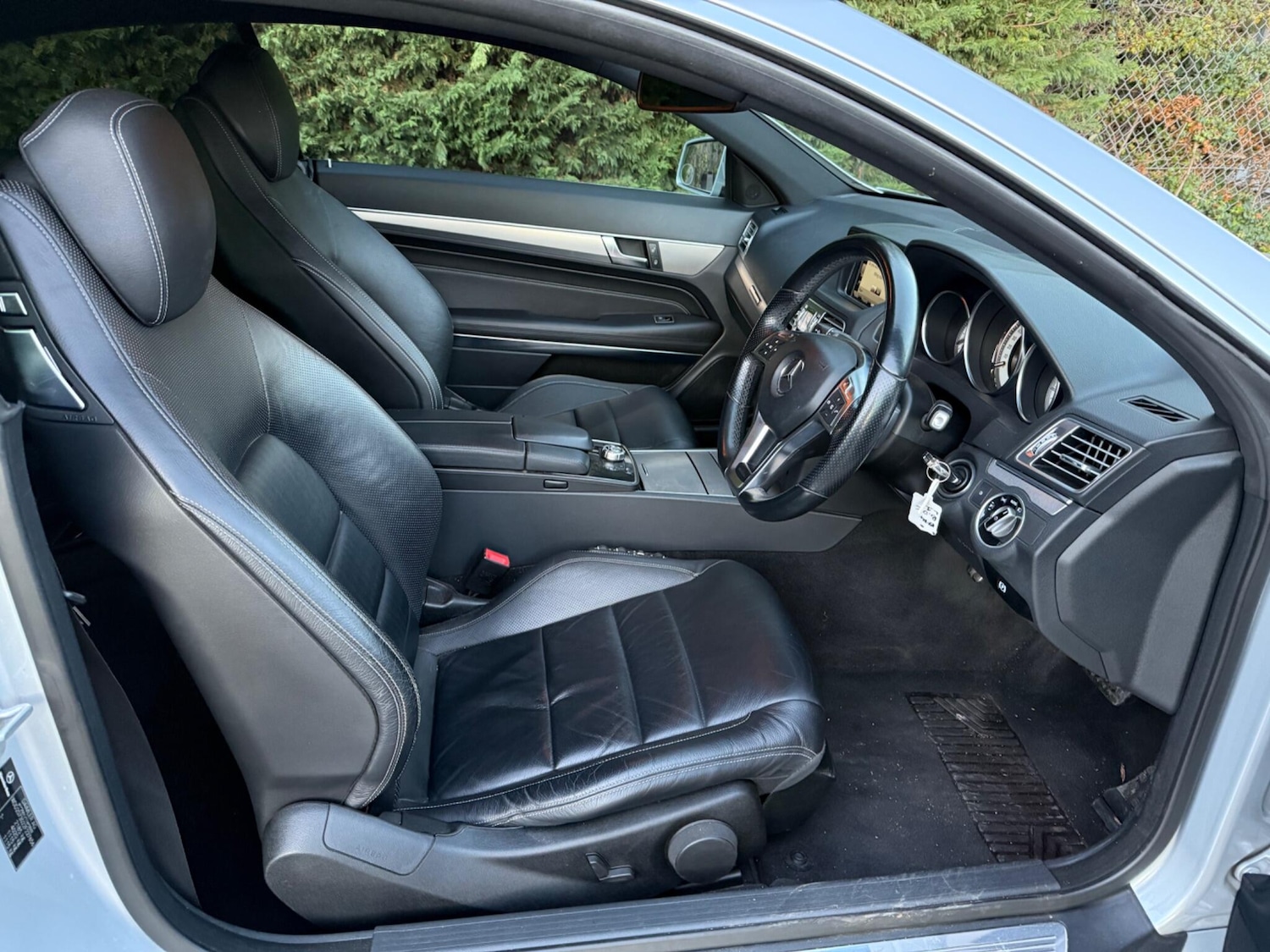 Used Mercedes-Benz E Class 2013 for sale - 76671389: Photo 13