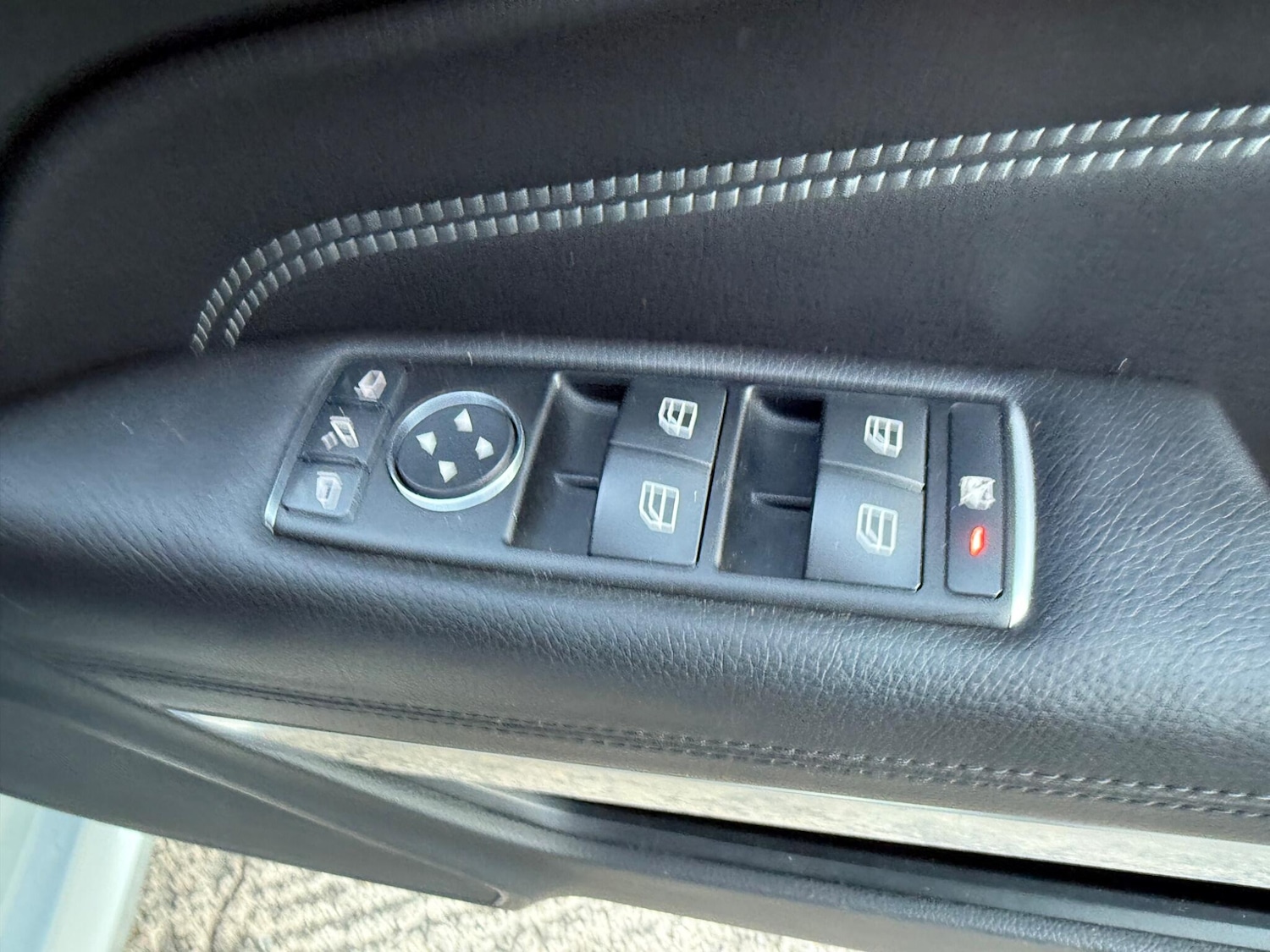 Used Mercedes-Benz E Class 2013 for sale - 76671389: Photo 23