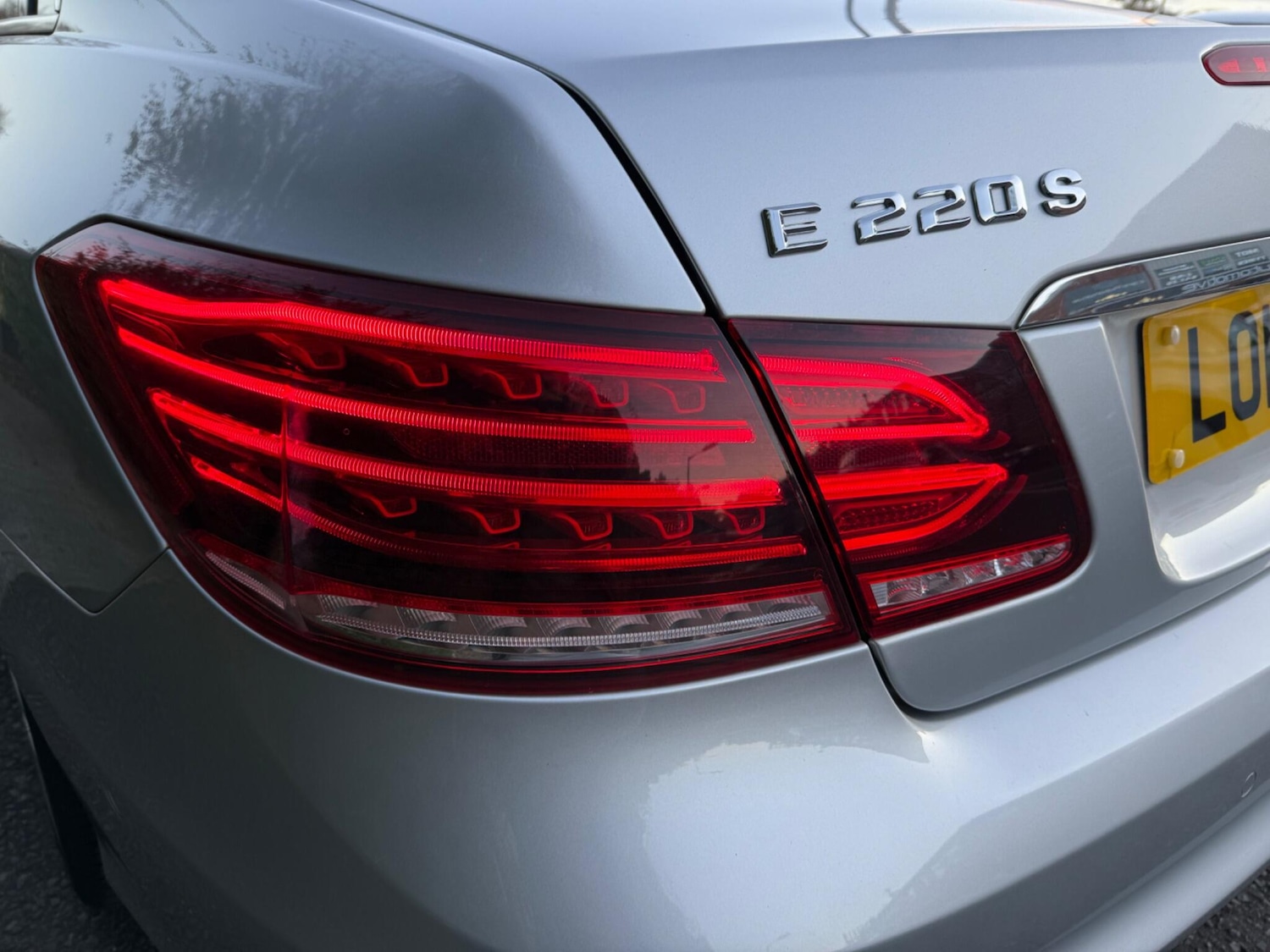 Used Mercedes-Benz E Class 2013 for sale - 76671389: Photo 38