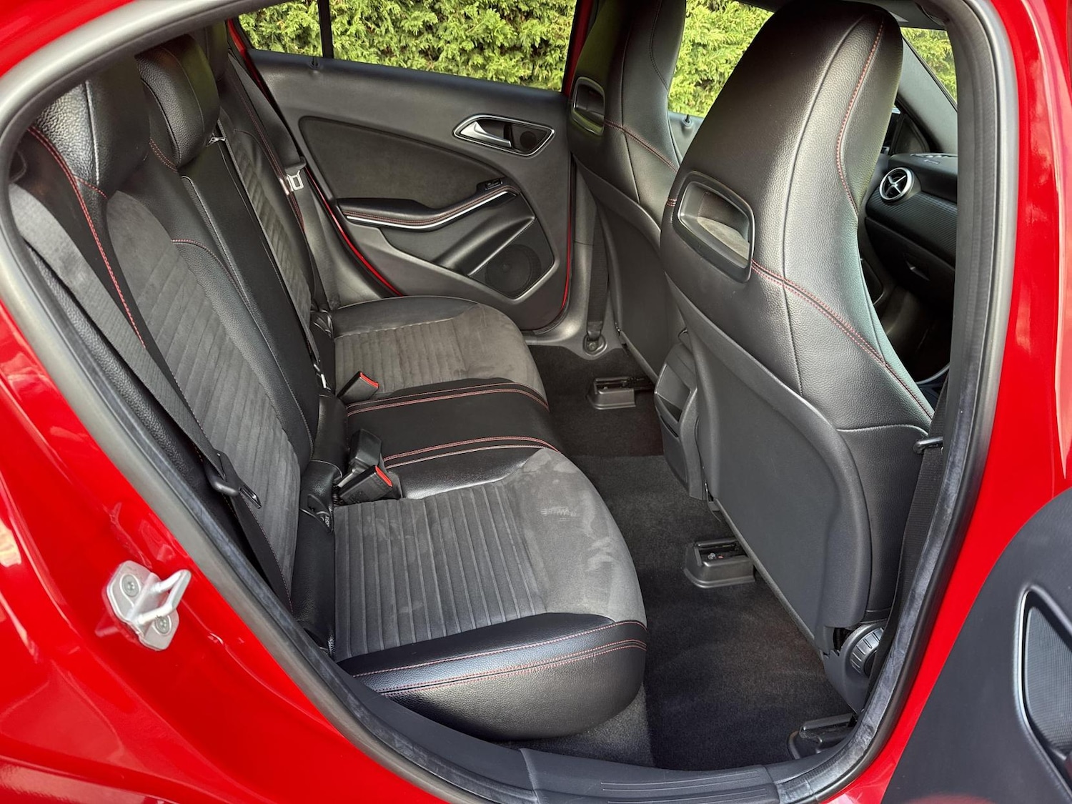 Used Mercedes-Benz A-Class 2014 for sale - 78060574: Photo 11