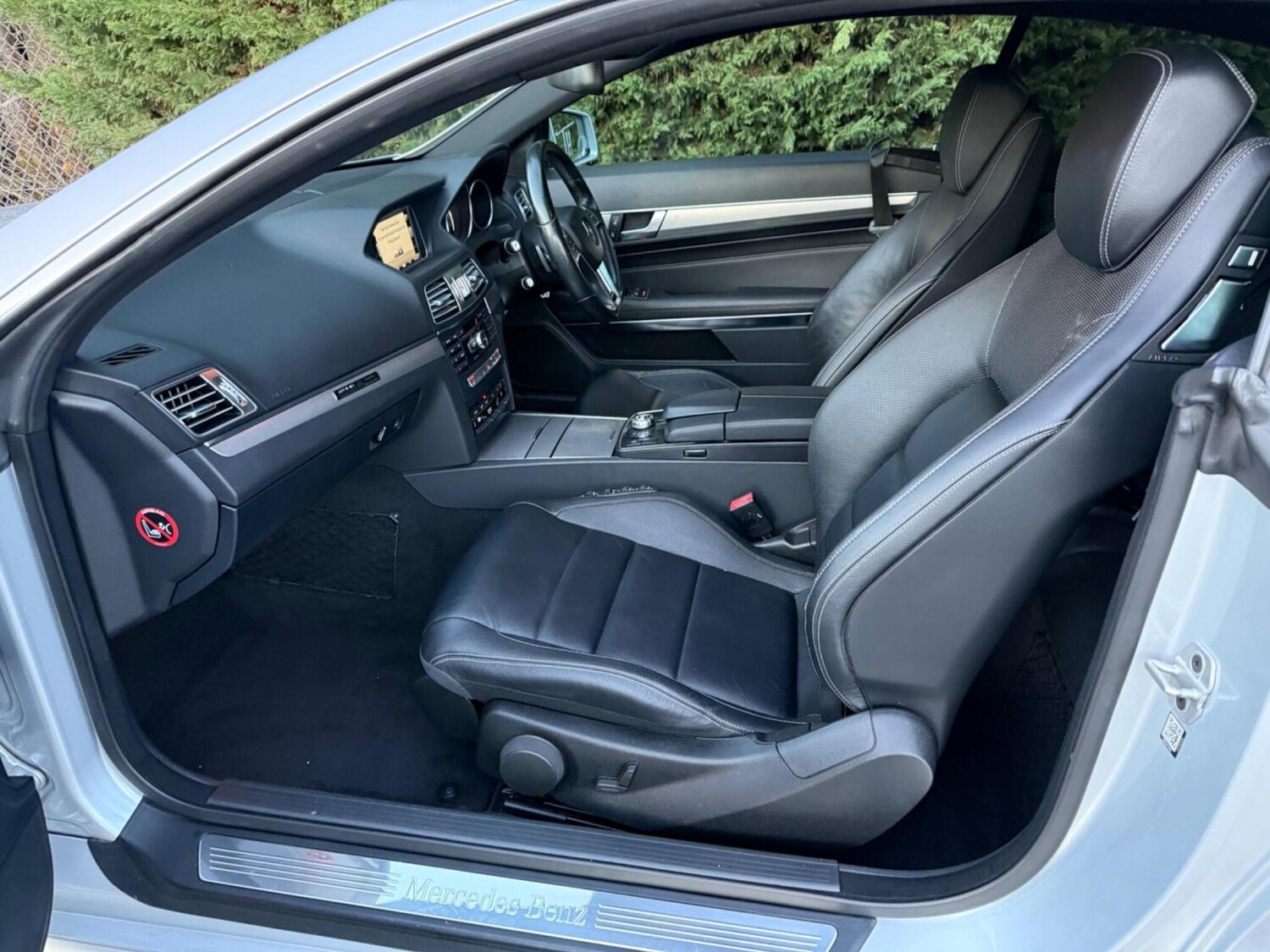 Used Mercedes-Benz E Class 2013 for sale - 77590419: Photo 30