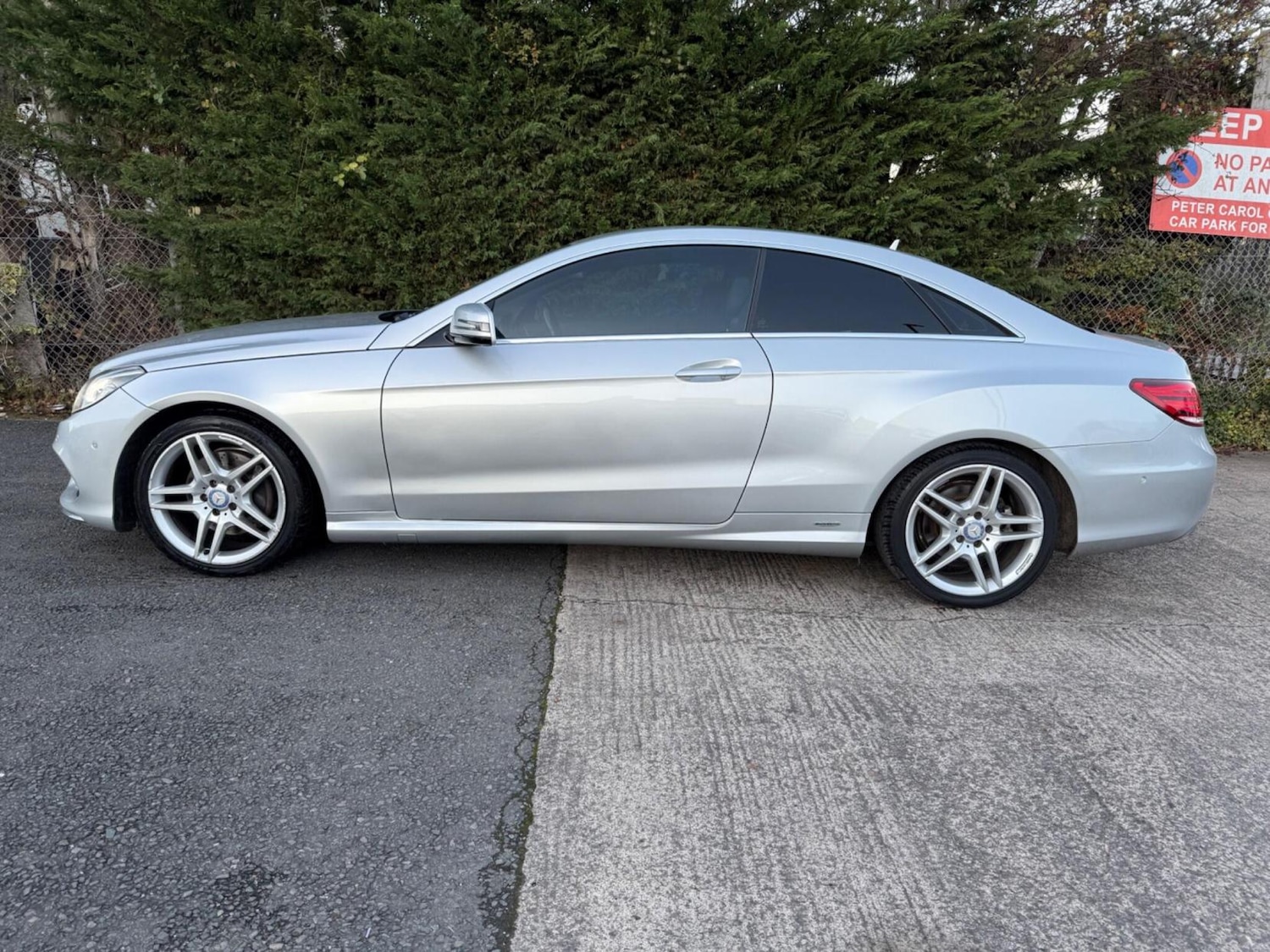Used Mercedes-Benz E Class 2013 for sale - 77590419: Photo 5