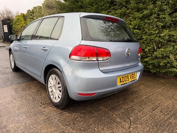 Used Volkswagen Golf 2009 for sale - 77509970: Photo