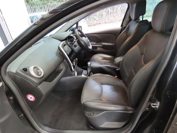 Used Renault Clio 2016 for sale - 76250980: Photo 12