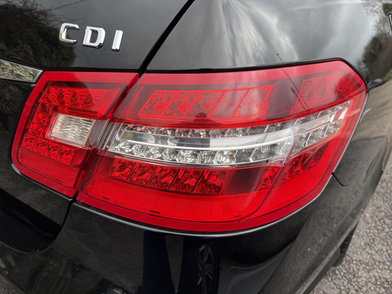 Used Mercedes-Benz E Class 2011 for sale - 77725415: Photo 23