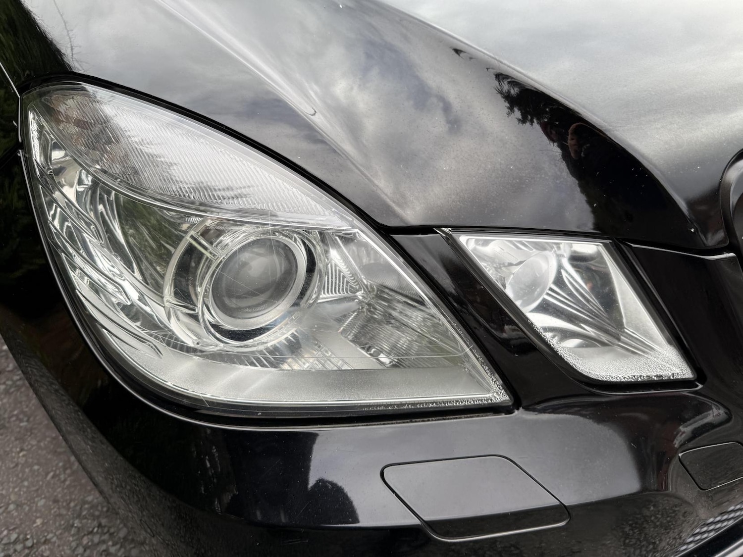 Used Mercedes-Benz E Class 2011 for sale - 77725415: Photo 38