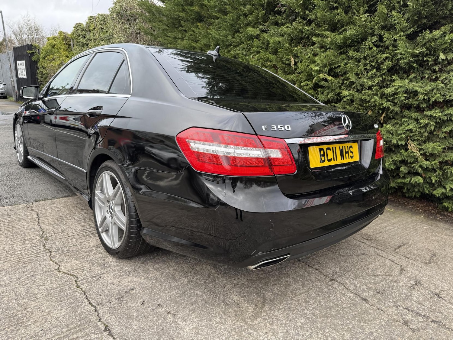 Used Mercedes-Benz E Class 2011 for sale - 77725415: Photo 6