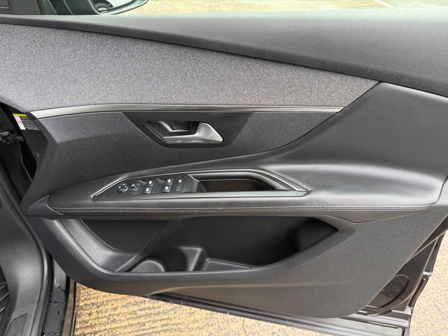 Used Peugeot 3008 2017 for sale - 77510902: Photo 23