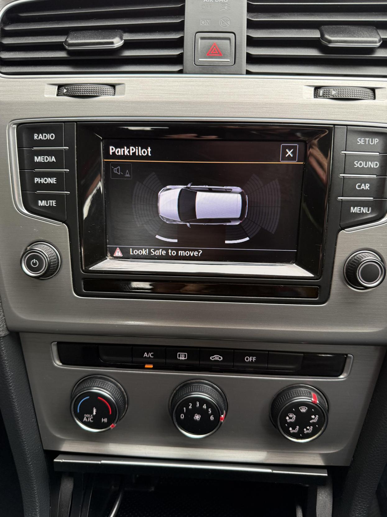 Used Volkswagen Golf 2015 for sale - 77807573: Photo 19