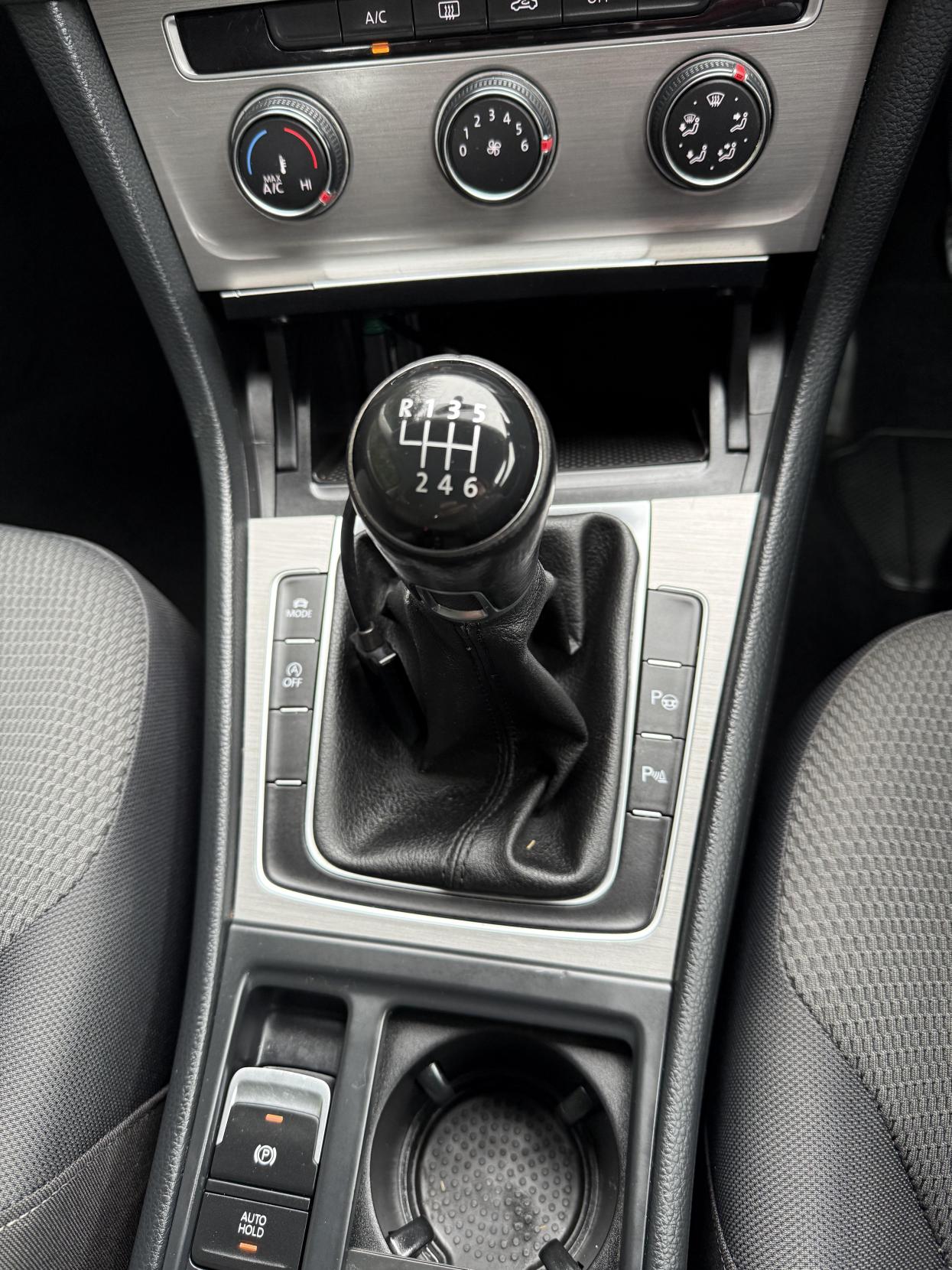 Used Volkswagen Golf 2015 for sale - 77807573: Photo 22