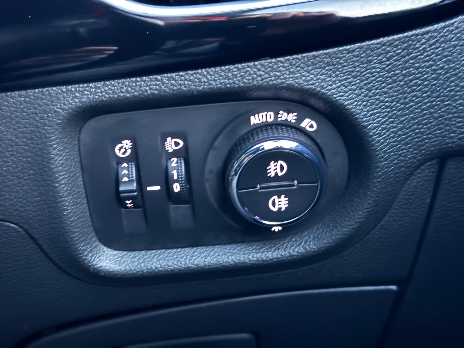 Used Vauxhall Astra 2019 for sale - 76994665: Photo 19